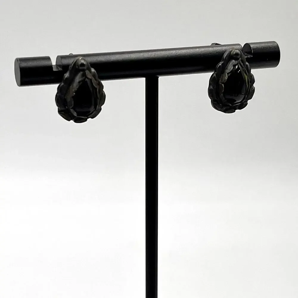 Rb‎ Signed Sterling silver Black Onyx Southwestern Native American Stud earrings
